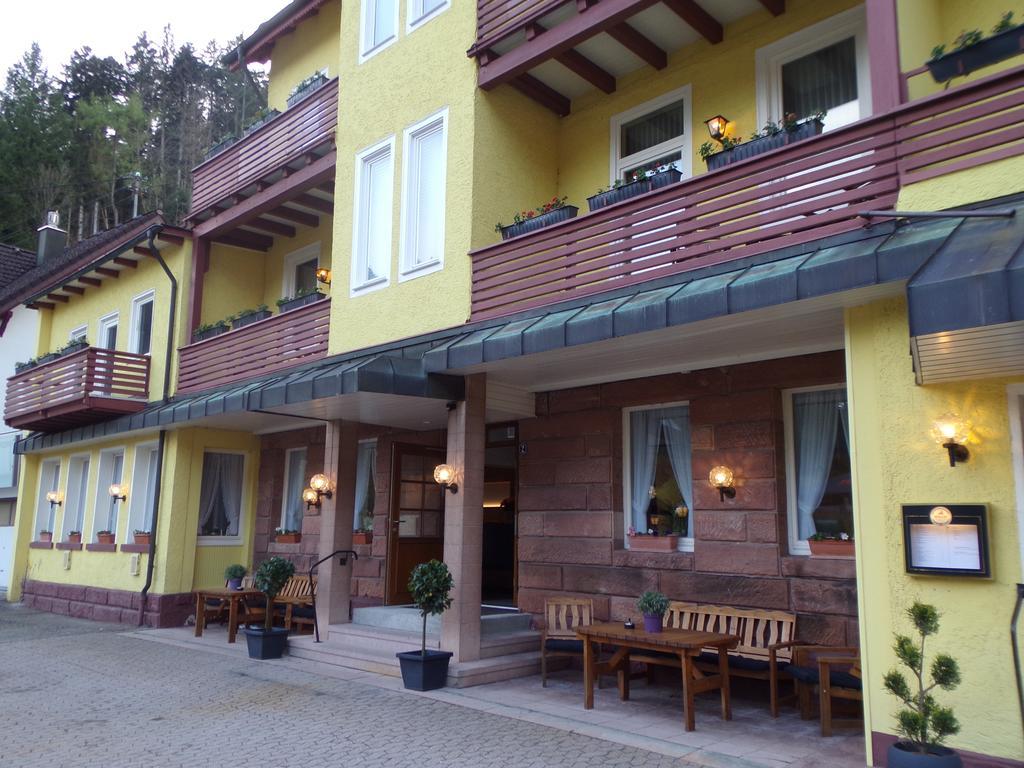 Hotel Sieben Linden 라우터바흐 외부 사진
